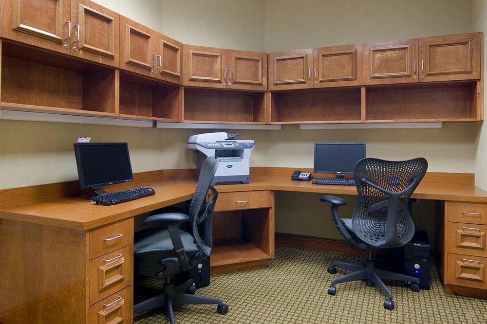 Hilton Garden Inn Richmond Airport Сандстън Екстериор снимка