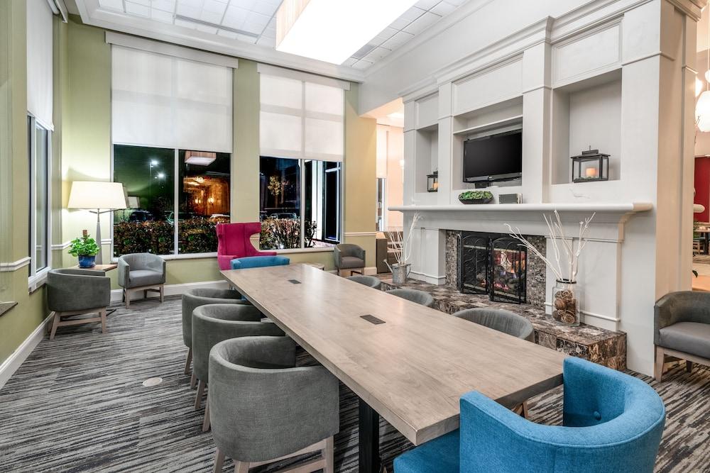 Hilton Garden Inn Richmond Airport Сандстън Екстериор снимка