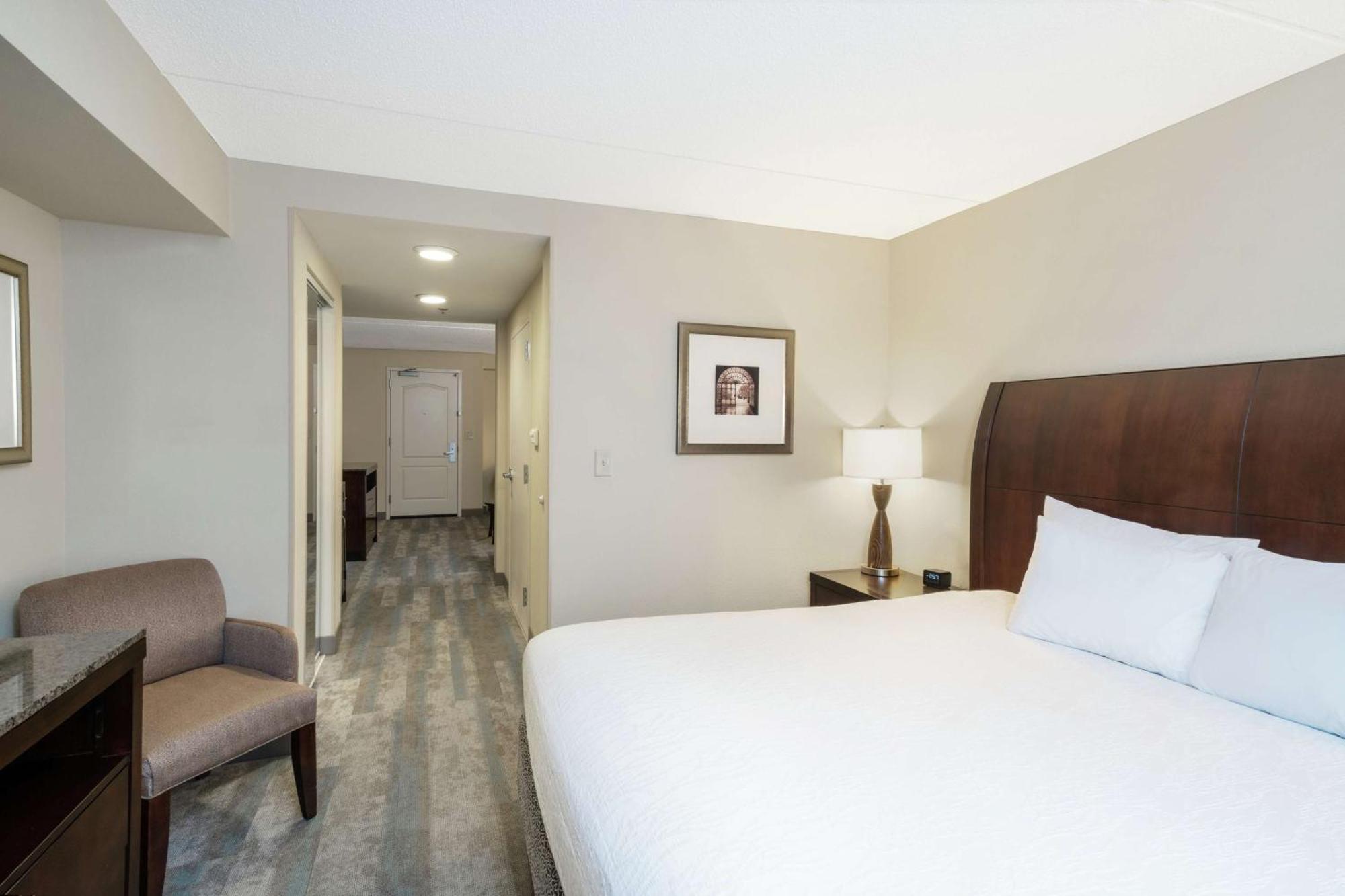 Hilton Garden Inn Richmond Airport Сандстън Екстериор снимка